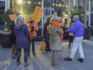 Calgary Advograms gather